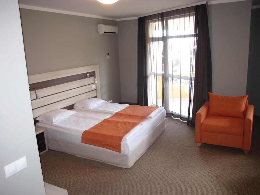 Blue Orange Beach Resort Sozopol Chambre photo